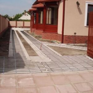 Likewarm Iceguard kültéri fűtőszőnyeg 0,6 x 13 méter 400V 2340w